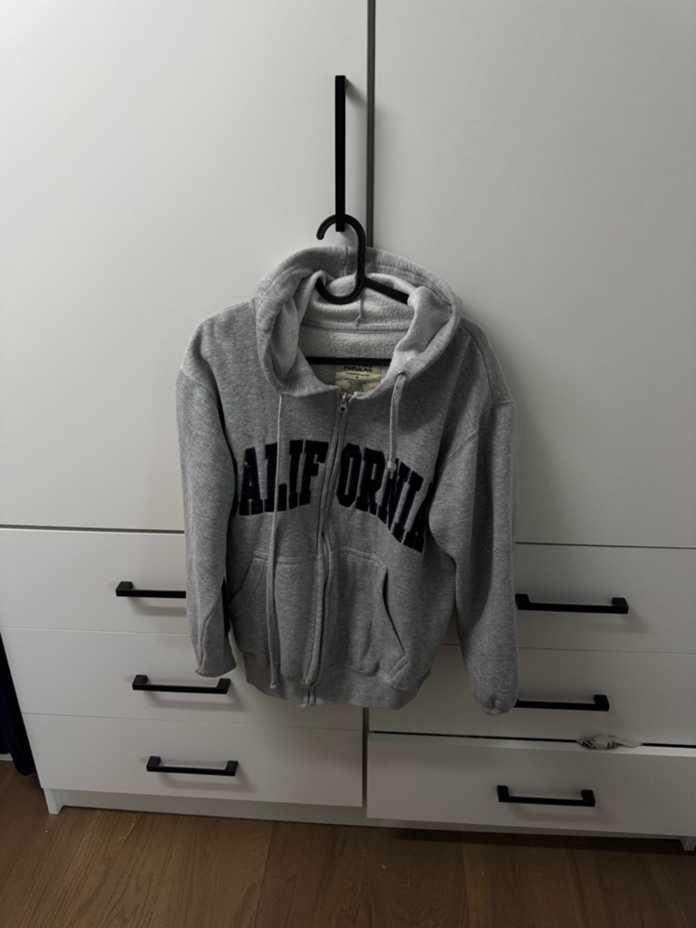 Gray 'California' Zip Hoodie - Soft Fleece Sweatshirt